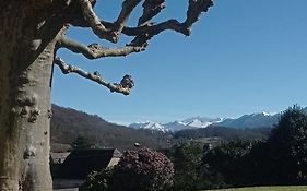 Logement Entier Dans Un Ecrin De Verdure